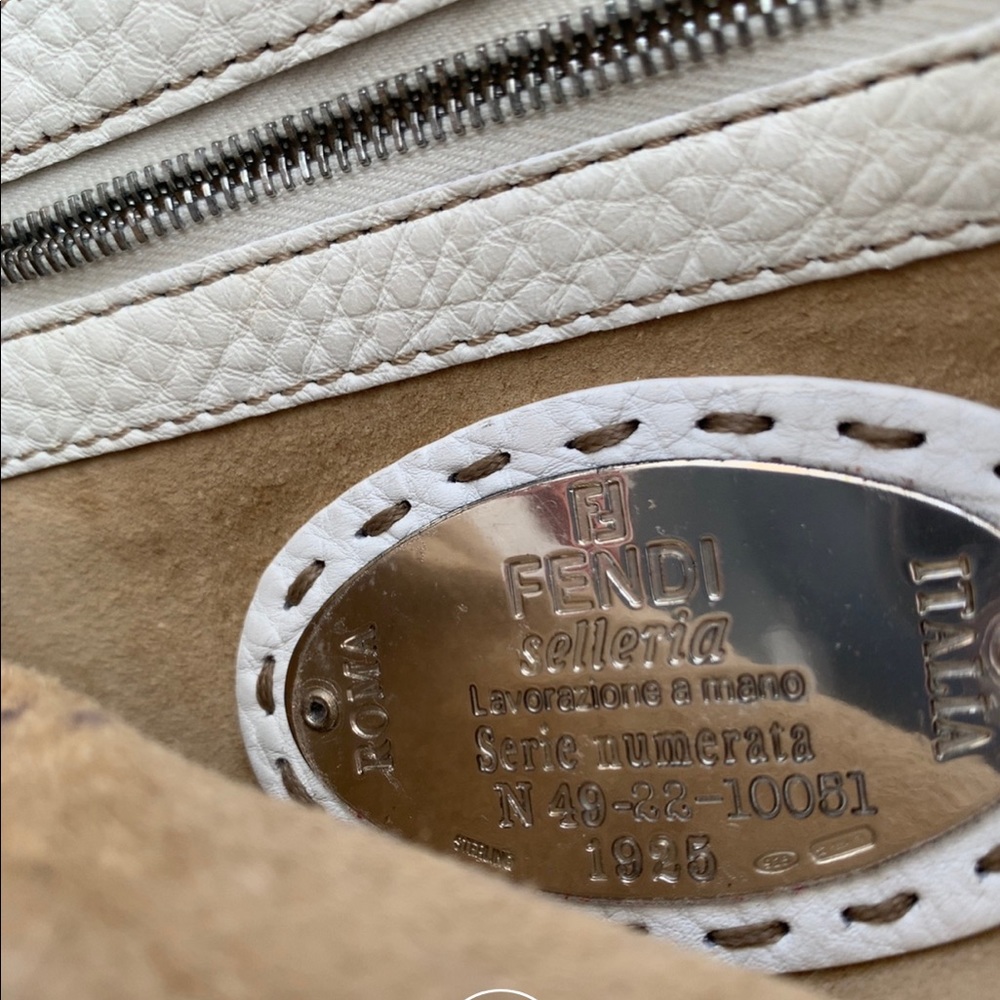 💥FENDI EUC SELLERIA ROMANO 925 SILVER MEDALLIONS - Picture 5 of 8
